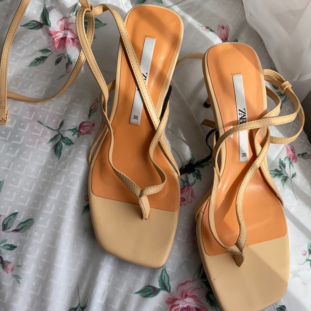 Zara Orange Spring Heels 6